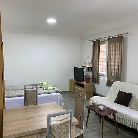 Petkovic 3* Bajina Basta